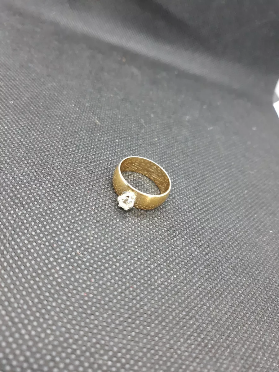 Vintage 18KT Gold HGE Ring Size 8
