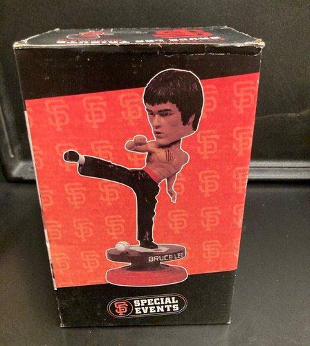 2012 SAN FRANCISCO GIANTS / BRUCE LEE BOBBLEHEAD, HTF! *NIB* - Picture 3 of 6