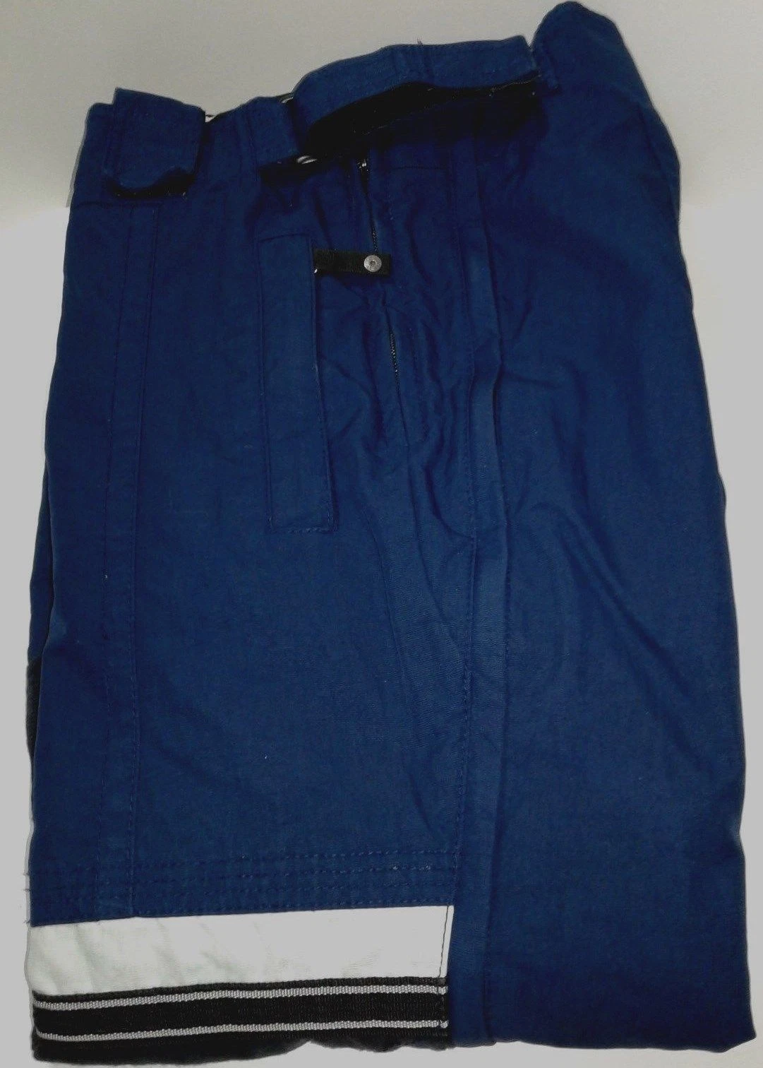 Vintage Phenix Nylon Ski Snowboard Snow Pants Men's Small Insulated Blue Leg Zip
Opens in a new wind