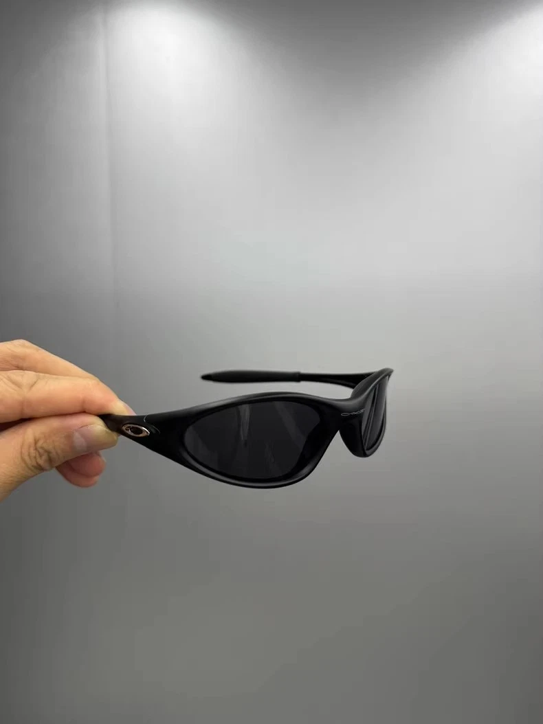 Oakley Minute for sale | eBay