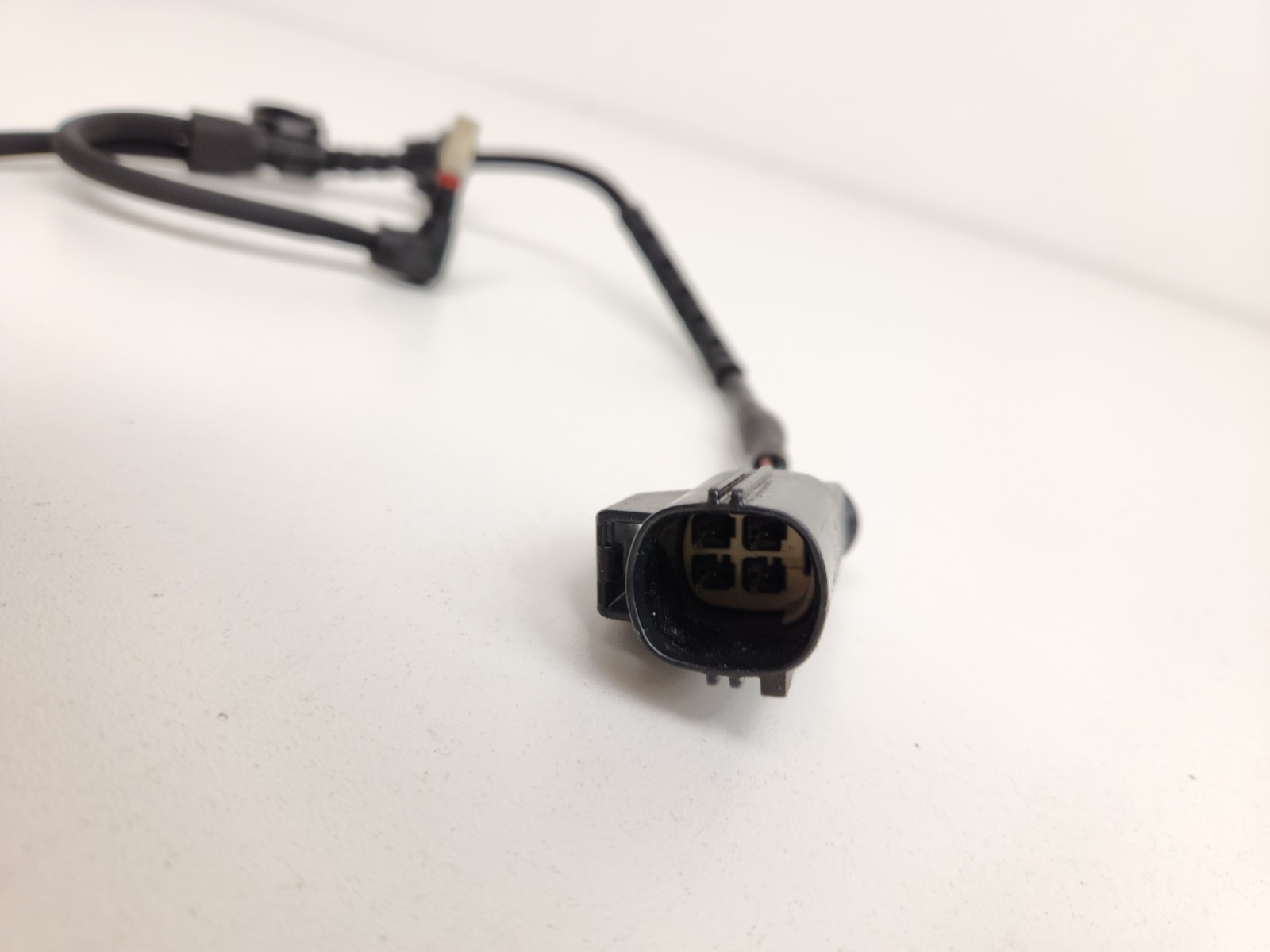 2015-2016 MCLAREN 650S REAR LEFT DRIVER SIDE WHEEL SPEED ABS SENSOR OEM
