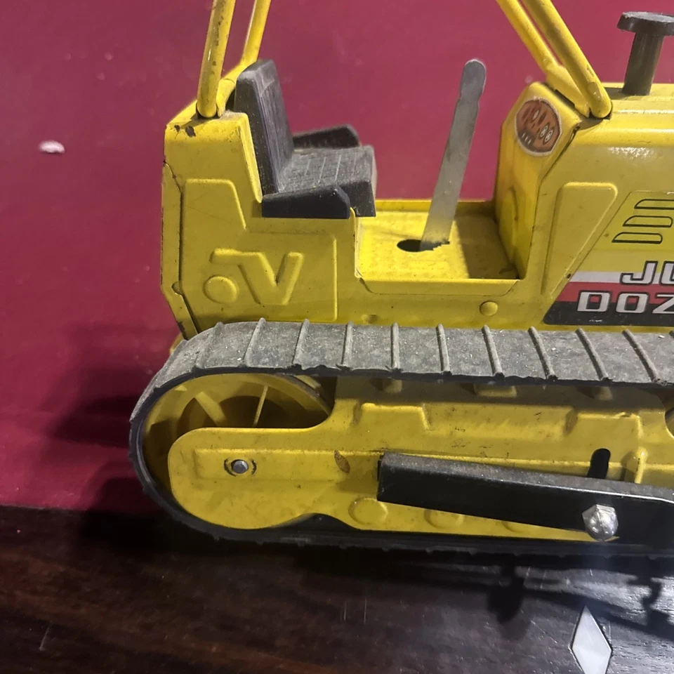 Vintage NYLINT Pressed Steel Jumbo Bulldozer Construction Toy - Image 2 of 4