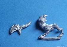 Warhammer - Slaves to Darkness - Fiend of Slaanesh body & Daemon Claw - metal