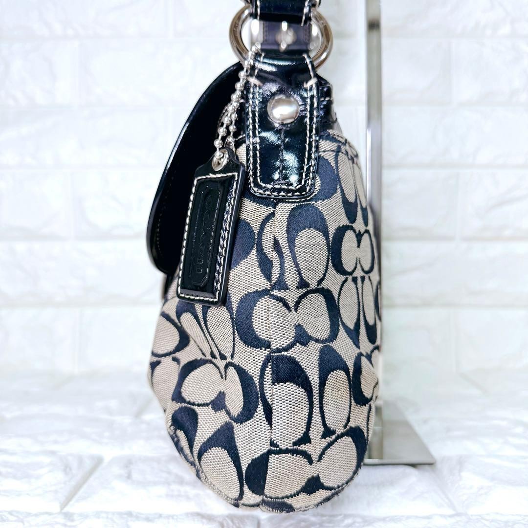 COACH Soho Signature One Shoulder Bag Y2K - Gem