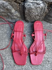 Sandali Zara EU 36/ US 6 rossi nuovi con lacci alla caviglia