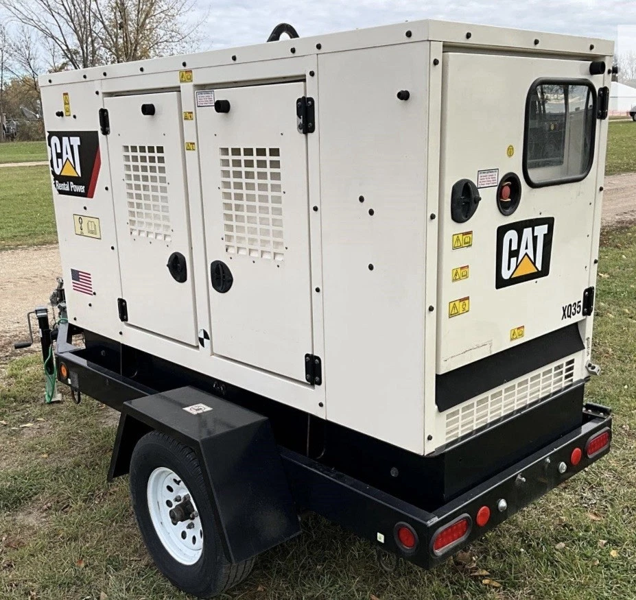 Generador diésel Caterpillar 2020 XQ35 3900 ¡¡¡Muy pocas horas!!!! Foto 3 de 4