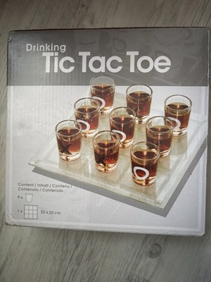 Trinkspiel Tic Tac Toe - inkl. Spielbrett & 9 Schnapsgläser - Fun Partyspiel NEU