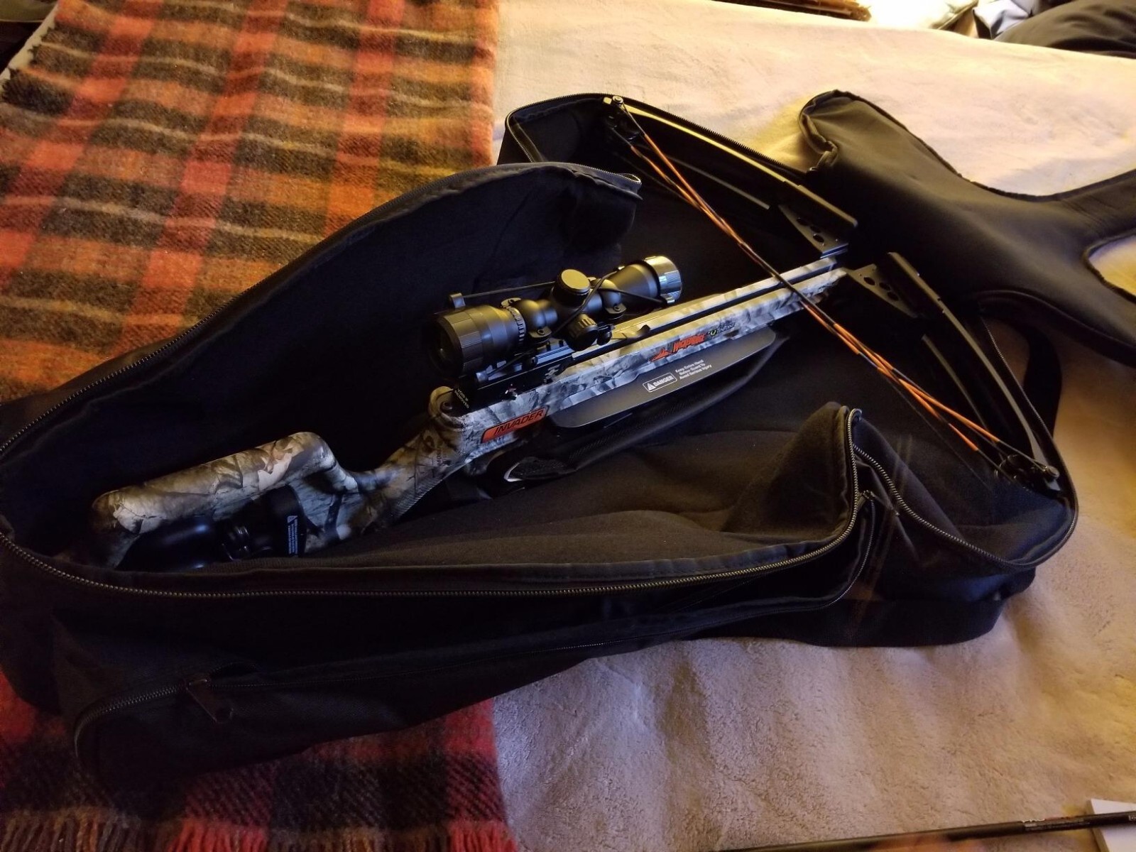 Archery Crossbow Case Arrow Bolts Storage for Barnett Whitetail/ Killer Instinct