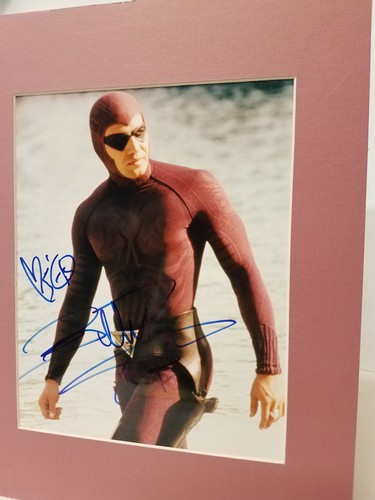 Billy Zane “The Phantom” Signed 8x10 Photograph - Picture 8 of 12