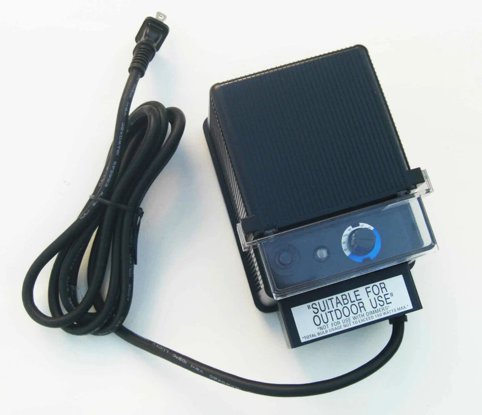 Open-box 150 WATT 12V LOW VOLTAGE LANDSCAPE LIGHTING TRANSFORMER LED COMPATIBLE - Image 2 of 4