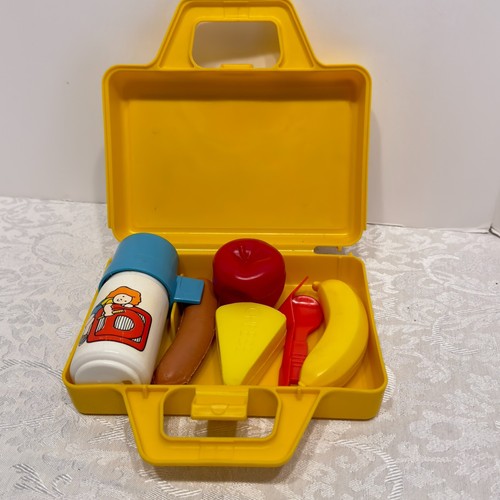 Vintage Fisher Price Fun With Food Lunch Box Thermos 1990 Yellow Hotdog Banana - Picture 3 of 12