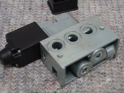 Numatics 031SA4154G00061 40141605 MK3 W/S&BTM PRTS PLG-IN 1/8G | eBay