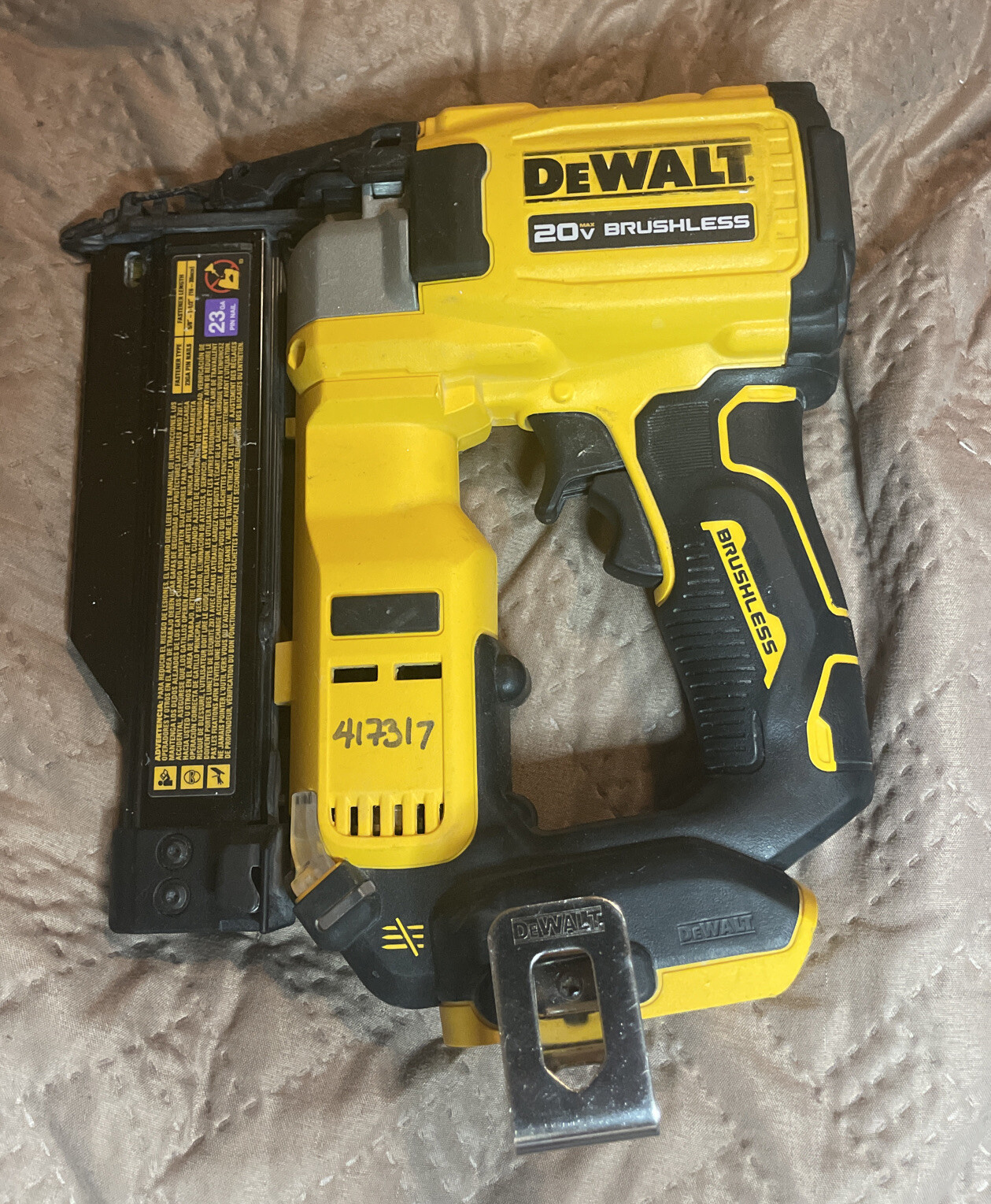 DEWALT DCN623. MICRO PIN NAILER.🔥TYPE 1 BRUSHLESS 23GA (20maxV) used ⚡️