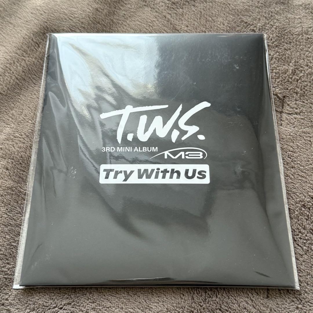 TWS サイン入りCDとフォトカードセット TWS Post Card Set | eBay