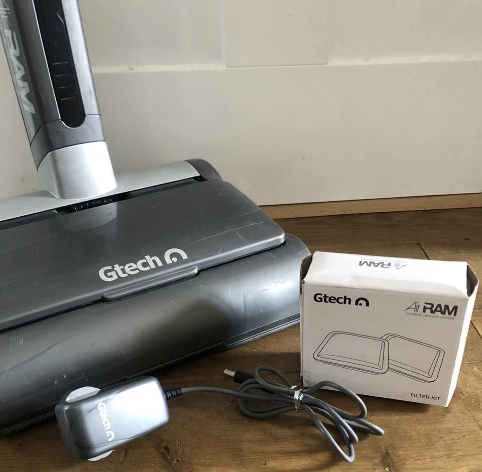 Gtech Airram Vacuum Cleaner DM001 AR02 MK1 Cordless Upright charger Filters BH77 - Image 2 of 4