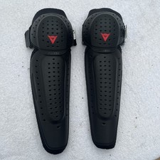 Dainese Black Knee & Shin Guards Pair Off-Road Dirt Bike Vented Limb Protectors 