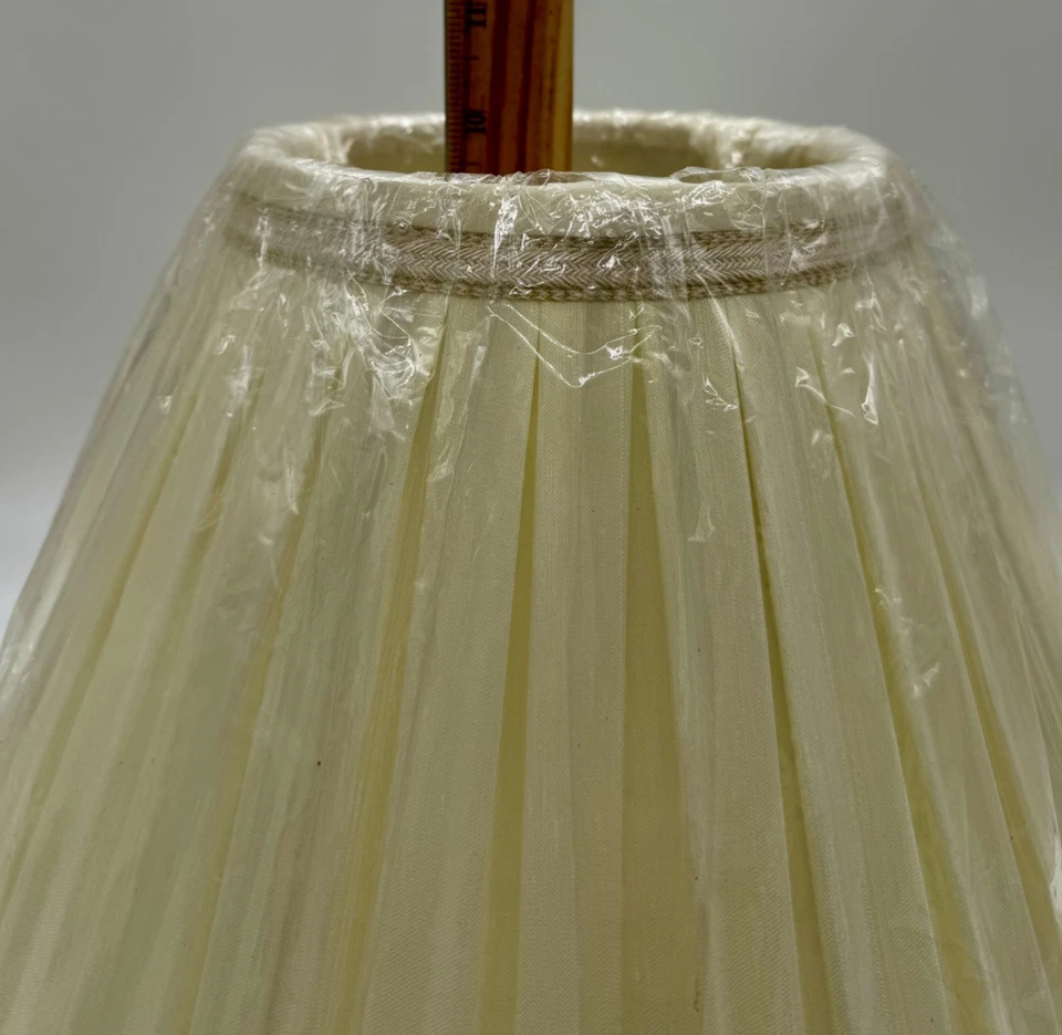 RARE TAPPER PLEATED LENOX LAMP SHADE TAGGED CUSTOM MADE FOR LENOX LIGHTING BEIGE - Image 4 of 4