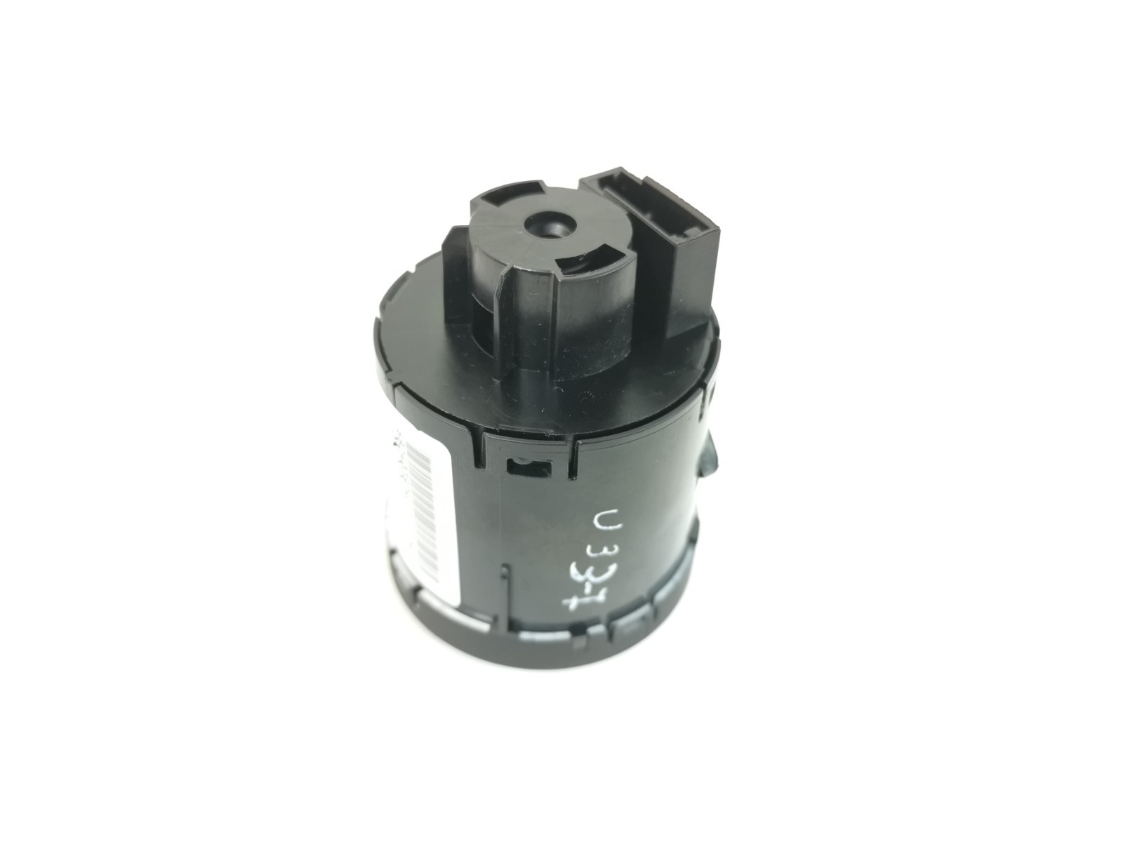 Maserati Levante 3.0 L 2017 Headlight Control Switch Module 68240387AC OEM