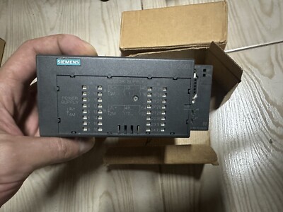 1PCS Unopened Brand New In Box Siemens 6ES7131-1BL12-0XB0 6ES7 131 1PCS Unopened Brand New In Box Siemens 6ES7131-1BL12-0XB0 6ES7 131