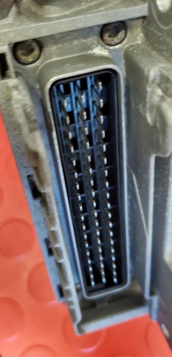 MERCEDES 129 124 300SL 300CE ENGINE CONTROL MODULE ECU 0280800426  