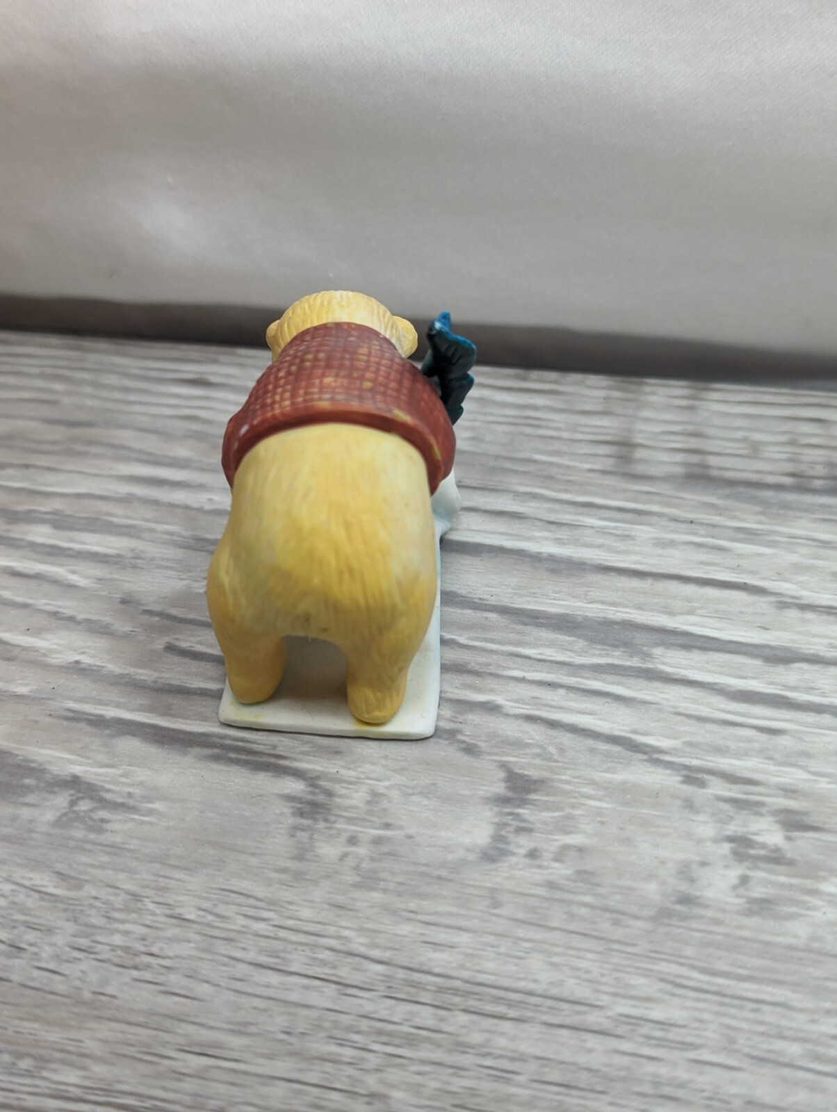 Classic Winnie the Pooh  Figure  -1988 Walt Disney Co Willitts Design