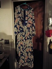 Long Dress Boohoo Size 8 Blue And Pink Foliage Pattern