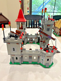 LEGO Castle: King's Castle (7946)