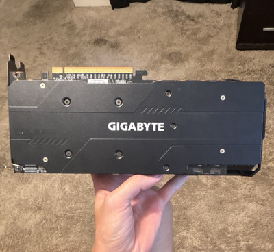 GIGABYTE AMD Radeon RX 5700