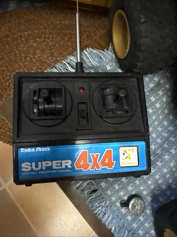 Radio Shack Toyota Nikko Malibu Super 4X4 RC Camión Control Remoto Funcionando De Colección Raro Foto 4 de 4