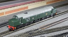 Bachmann 32-478 BR Class 40 D210 in BR Green Livery, Excellent, Boxed