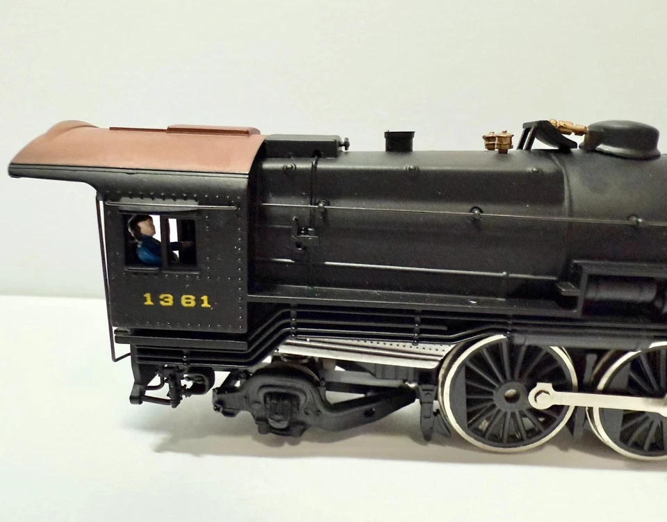 Bachmann Spectrum 84014 HO PRR K4 Pacific Steam Loco & Tender #1361 DCC Ready - Image 3 of 4