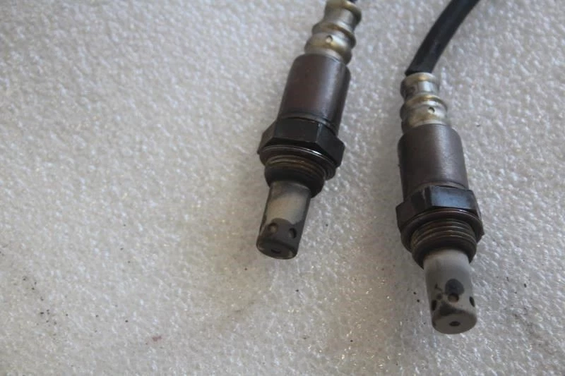 Par de sensores de oxígeno Lexus Es300 2002 2003 89467-33050, 89467-33060 Foto 3 de 4