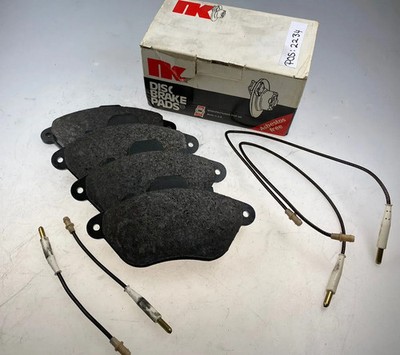 NK 223718 Bremsbelagsatz für Scheibenbremse Bremsbelagsatz für Peugeot 605