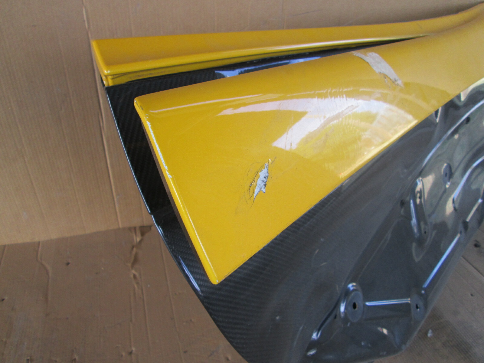 McLaren 570S Door - RH Passenger Door With Carbon Fiber Panels - Damaged