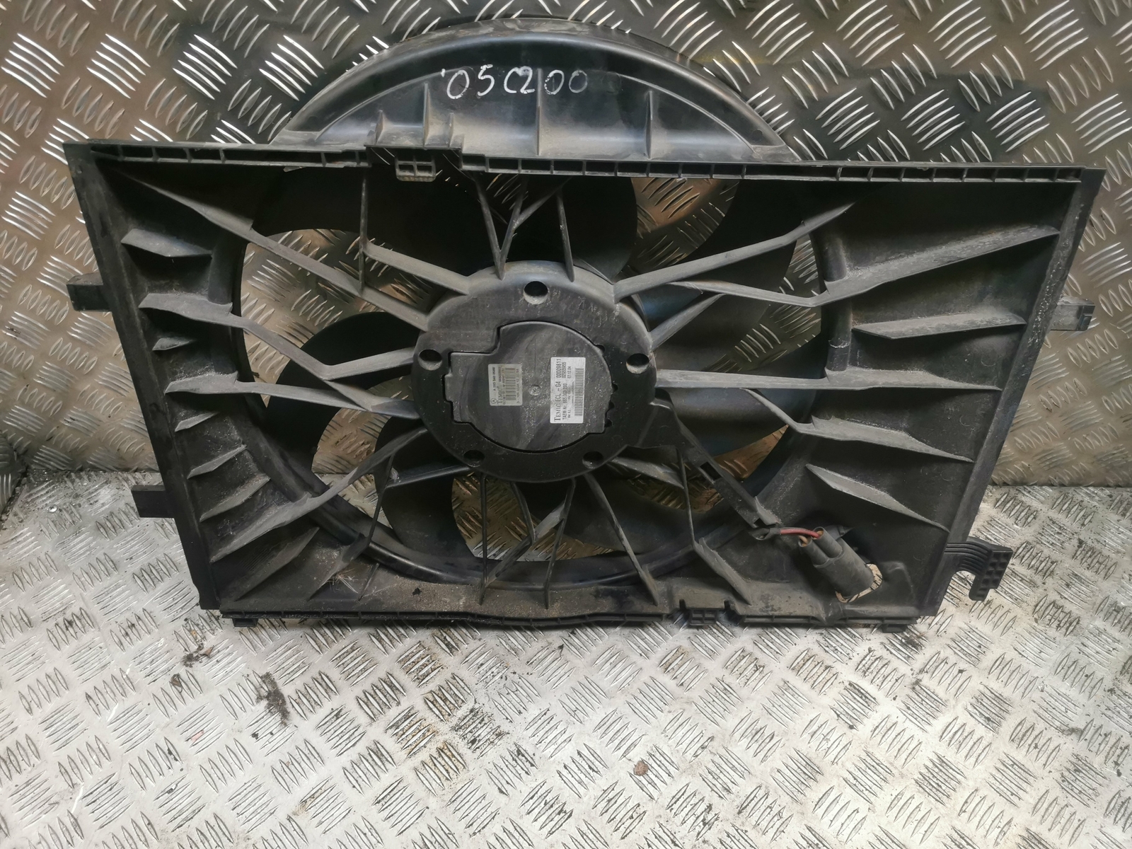 MERCEDES W203 RADIATOR FAN CCLASS S203 CL203 1.8 Kompressor OEM
