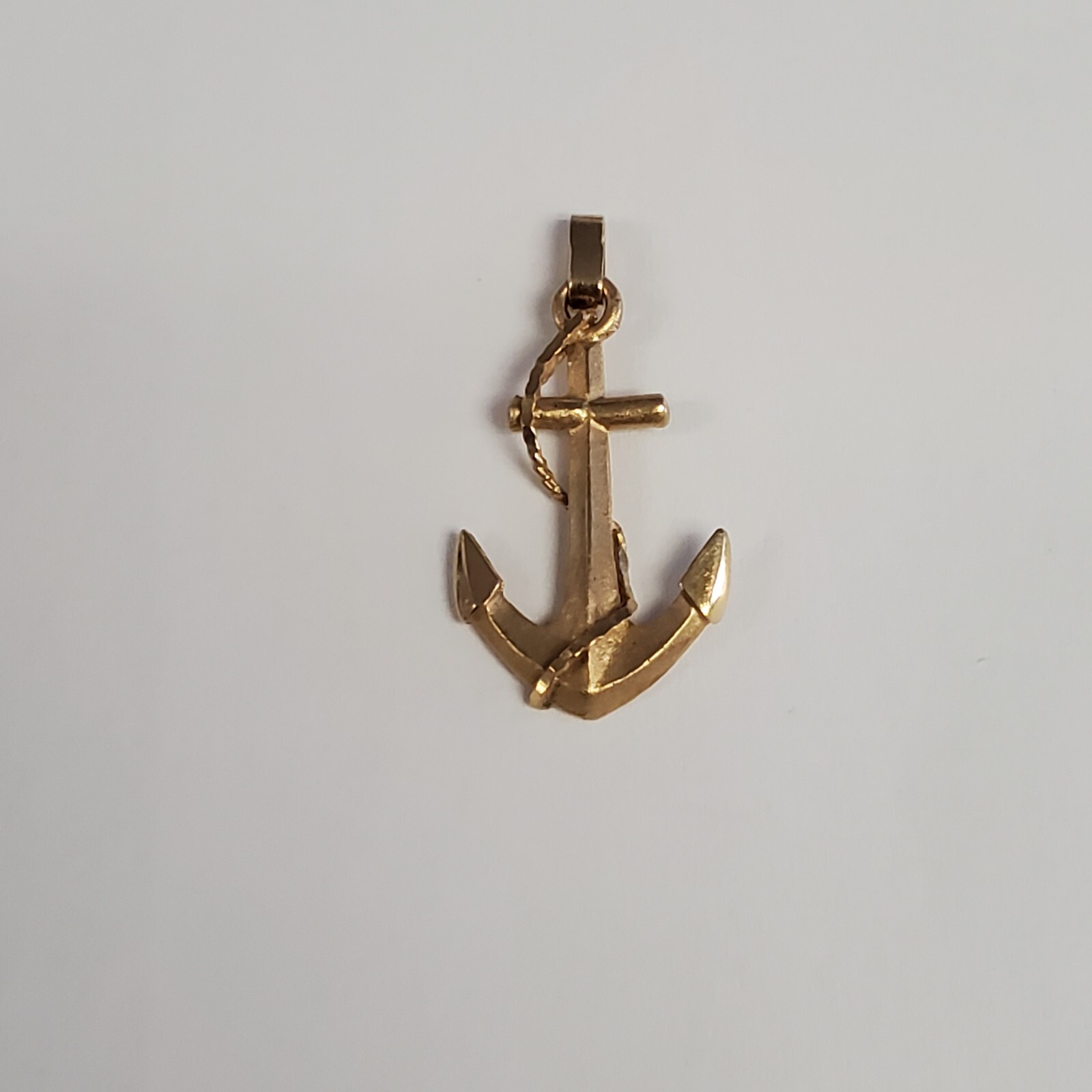 VINTAGE  SOLID 14K   GOLD  ANCHOR CHARM - image 4