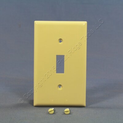 Cooper Wiring EABP5134V Ivory Cooper Wiring-Eagle BP5134V 1 Gang Switch 5-Pack
