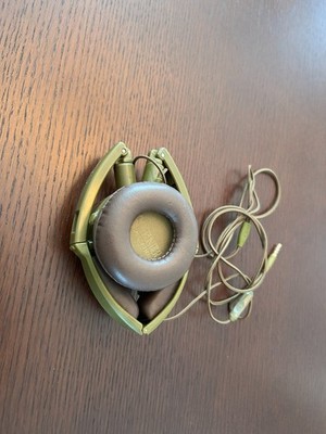Skullcandy Portable wired headphones with play/pause remote