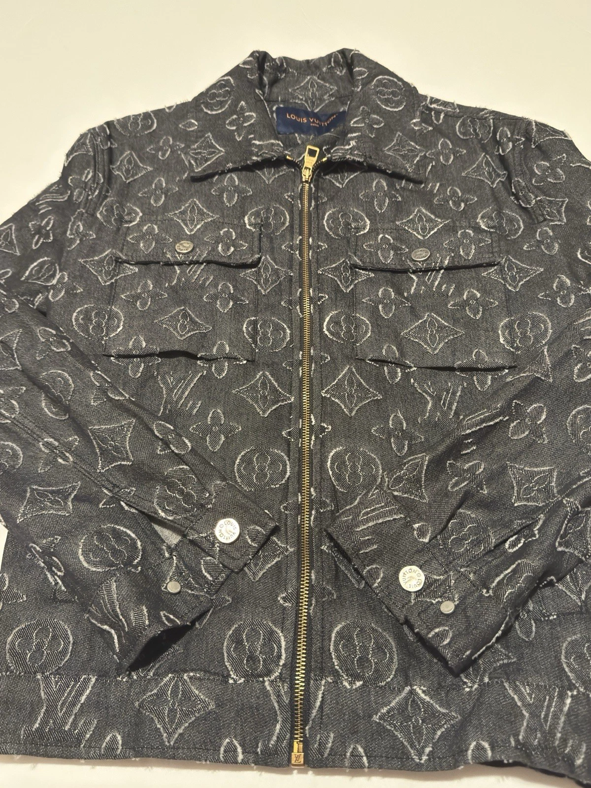 LOUIS VUITTON（LV） Giacca uomo Louis Vuitton con zip in rilievo