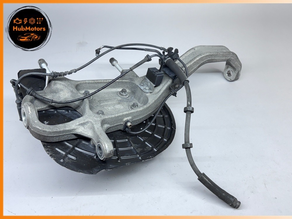 14-2 Maserati Quattroporte Front Right Passenger Side Spindle Knuckle Hub Oem
