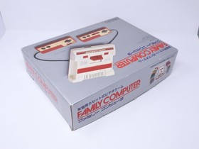 Nintendo Japanese Famicom NES Console in Box CIB Cords Manuals HCV-001 US Seller
