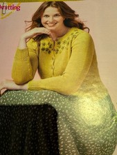 Bestickte Strickjacke Strickmuster.