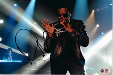 P DIDDY SIGNED RAPPER PUFF DADDY 12x8 PHOTO (ACG CERT AG17091)