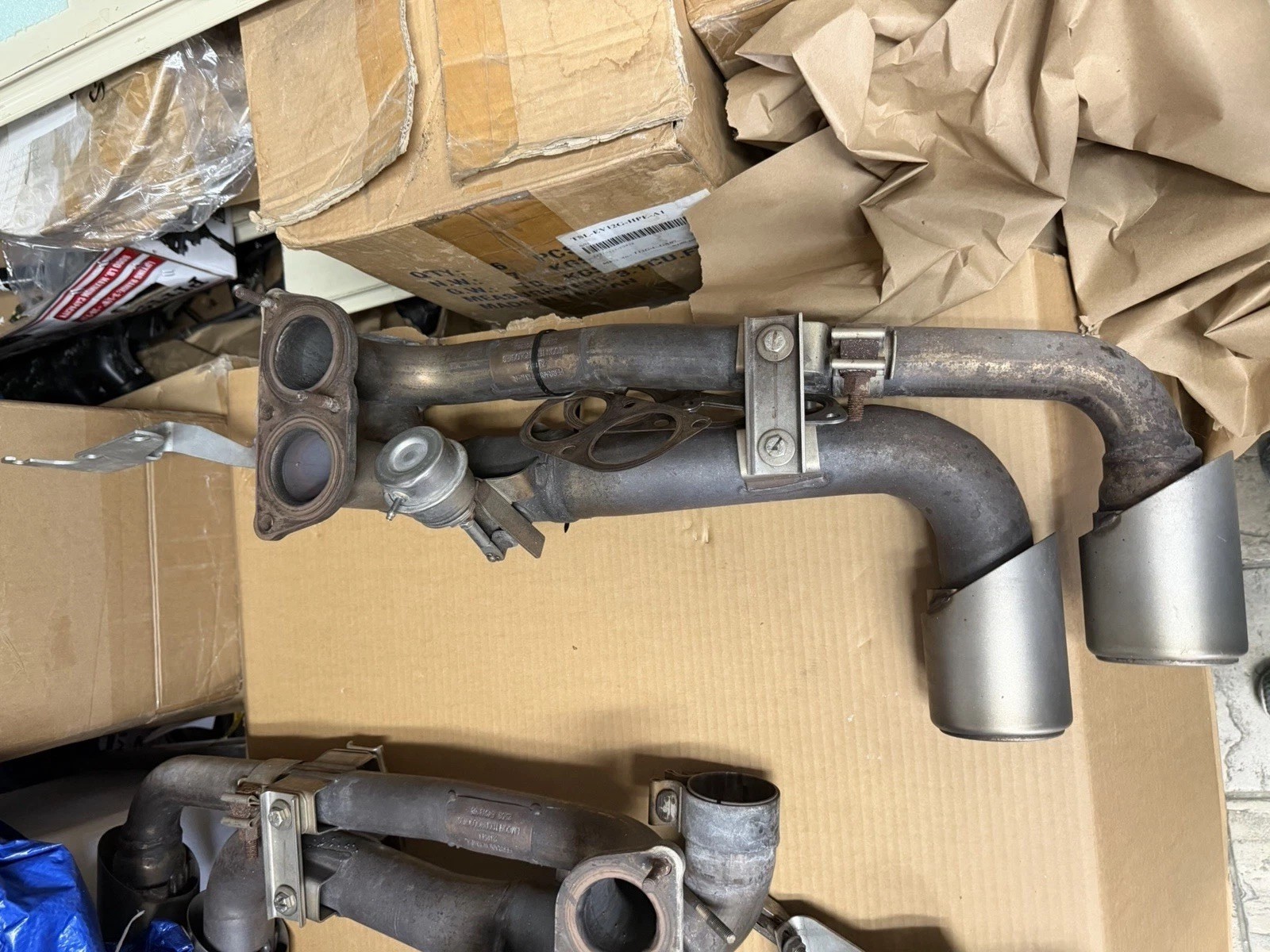 Ferrari 430 Coupe-Spider - LH + RH Exhaust Outlet Pipe/Tips / Brackets OEM