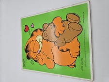 Vintage 1978 Garfield Playskool Puzzle Jim Davis Cat Bear Hug Made in USA Gift