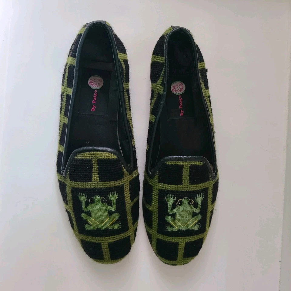 By Paige Geometric Frog Needlepoint Loafers Sz 10 Black Green Preppy Academia - Изображение 2 из 4
