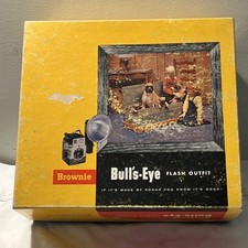 Kodak Brownie Bull  s-Eye Camera Flash Outfit In Original Box