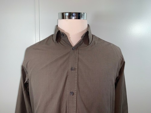 UNTUCKIT Men's Long Sleeve Button Down Dress Shirt Solid Gray Size Medium - Picture 2 of 4