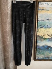 SPANX Faux Leather Camo Leggings Womens Black Matte Sz M
