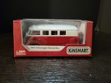1962 Volkswagen Classical Bus 1:32 KINSMART Die Cast NEW MIB